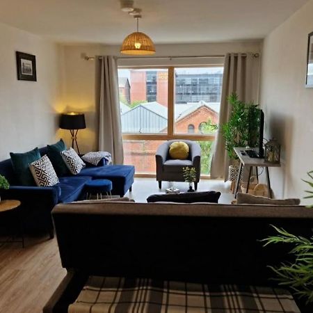 Modern Apartment, Sleeps 6, Belfast City Centre 外观 照片